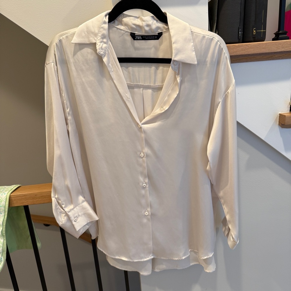 EUC ZARA Silky Satin Cream Button Down Shirt XS Oversized Blouse Oyster White